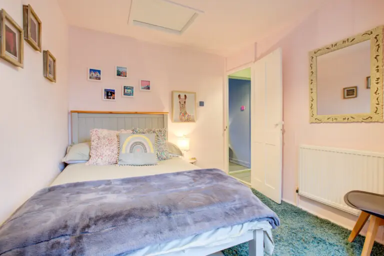 e43a110e673ba33aa628f2cf5fe28c1a6ba4fd1da776bf0b611269e73a7c4342