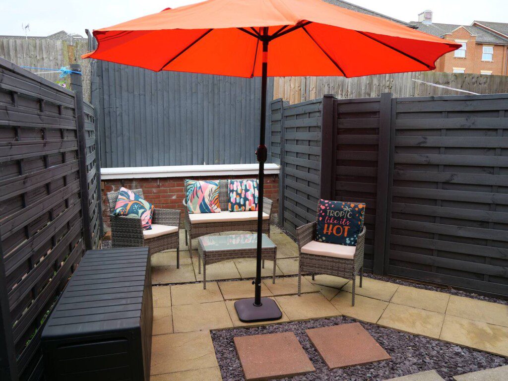 e61848e3 416a 4dc1 8d72 0a29848c0481