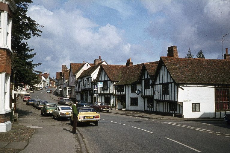suffolk day trips from colchester - Lavenham, Suffolk - The Swan Hotel