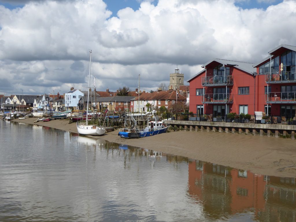 weekend breaks essex - Wivenhoe waterfront