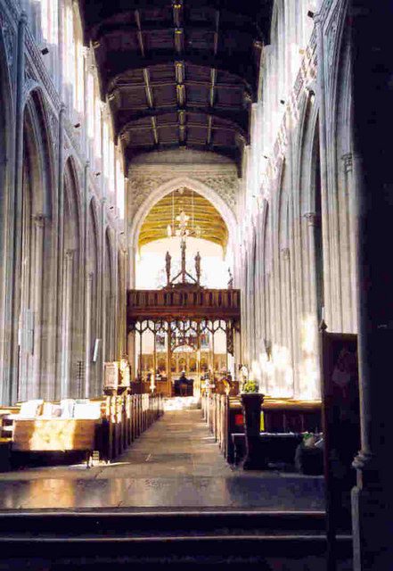 saffron walden things to do - Saffron Walden - St. Mary's Church interior